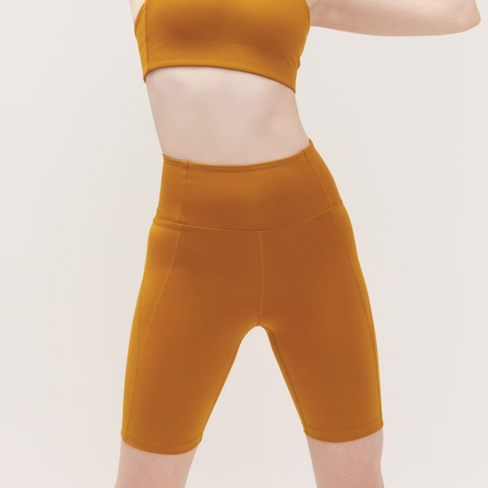 Girlfriend Collective - Bike Short - Saddle